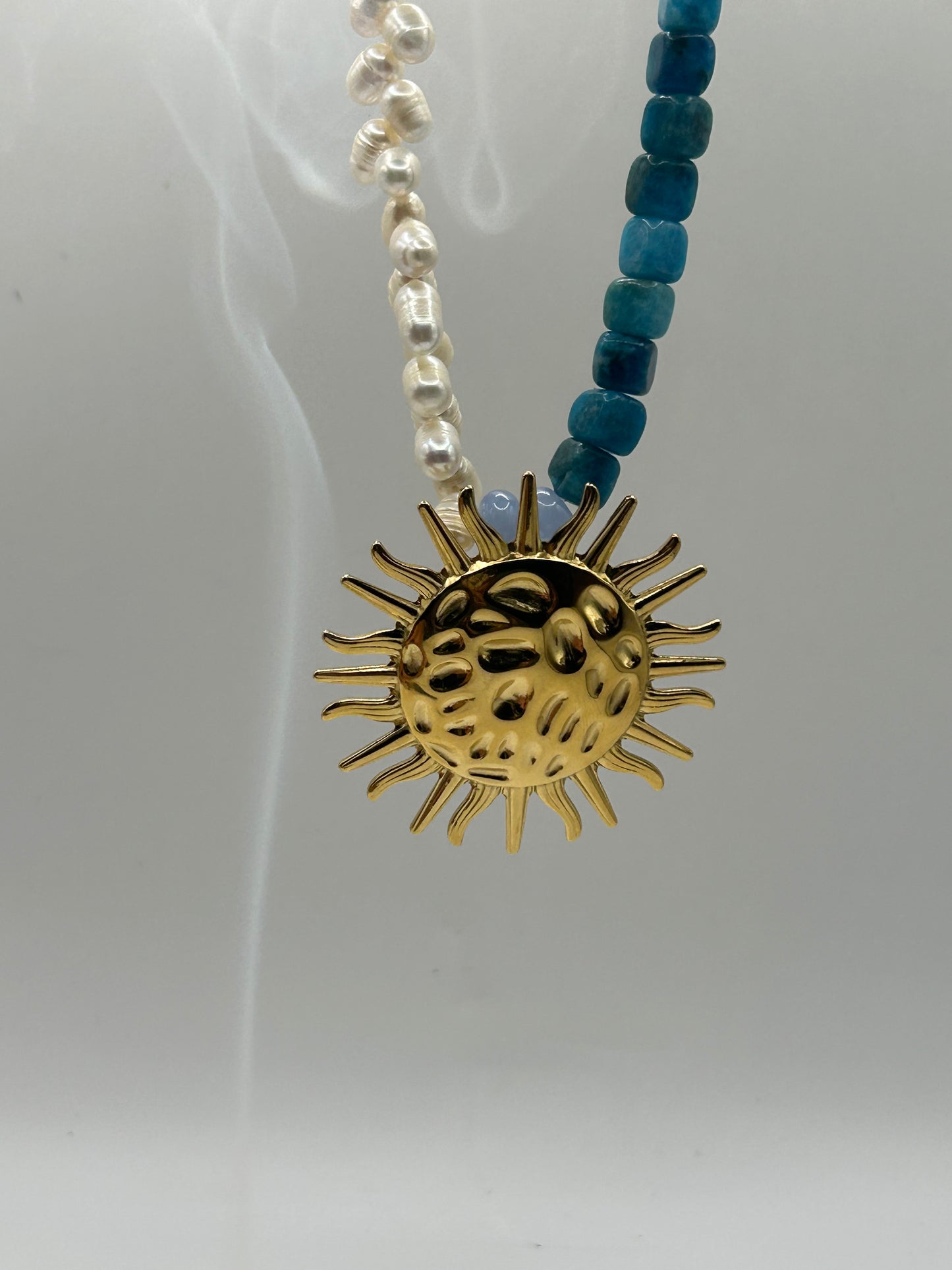 Collier Soleil en Apatite Bleue & Perles de Culture — Acier Inoxydable