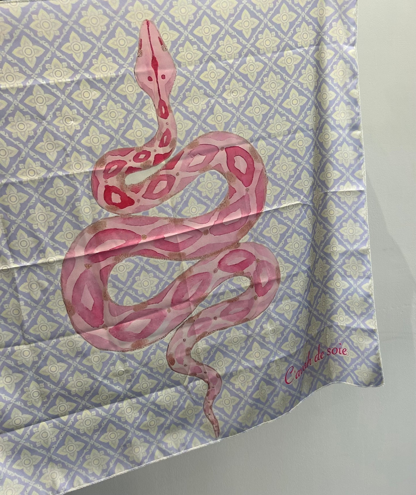 Foulard cheveux – Bleu clair & serpent rose