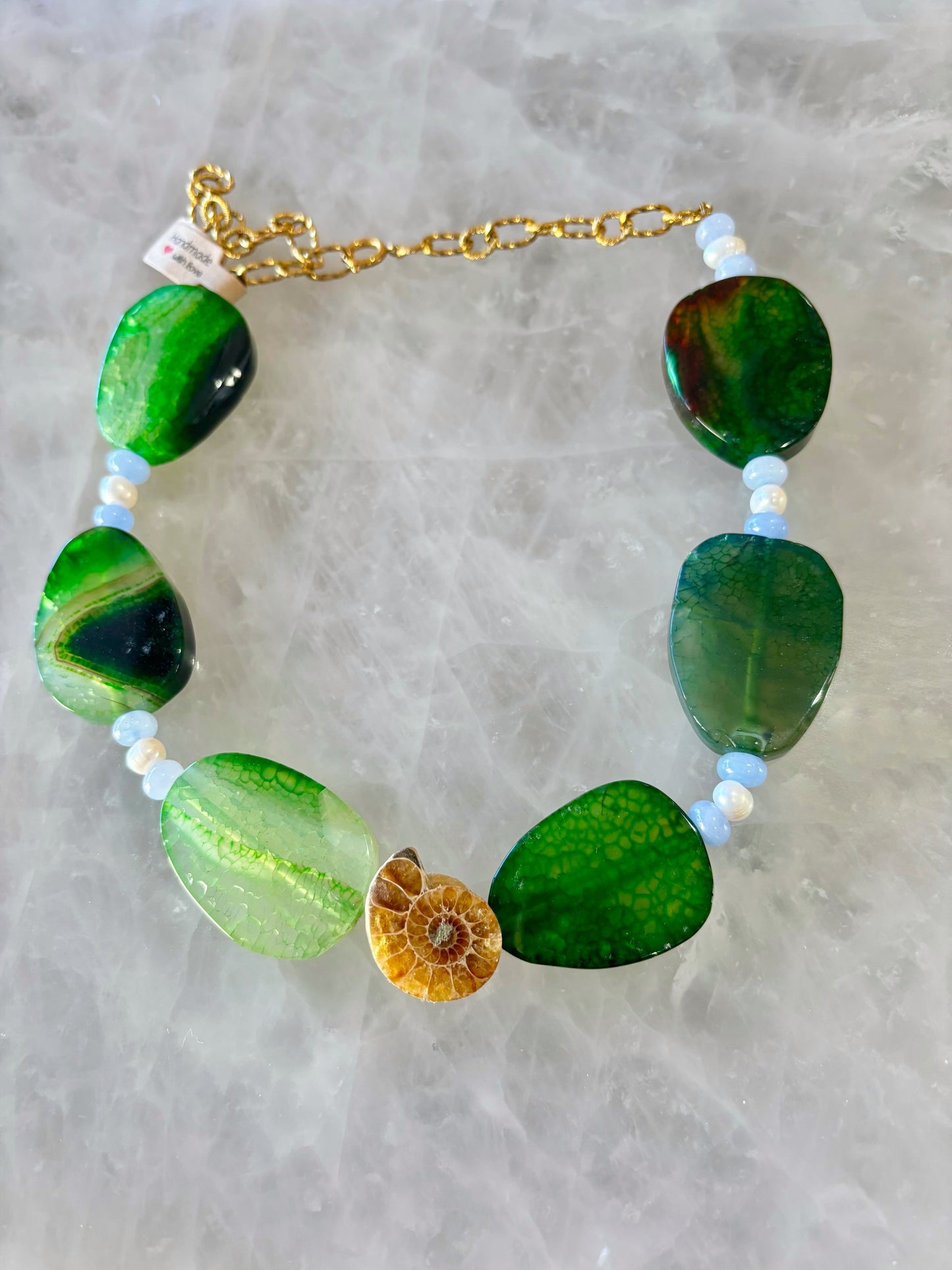 Collier Agate Verte & Ammonite – Perle de Culture, Pièce Unique, Chaîne Acier Inoxydable 45-55 cm