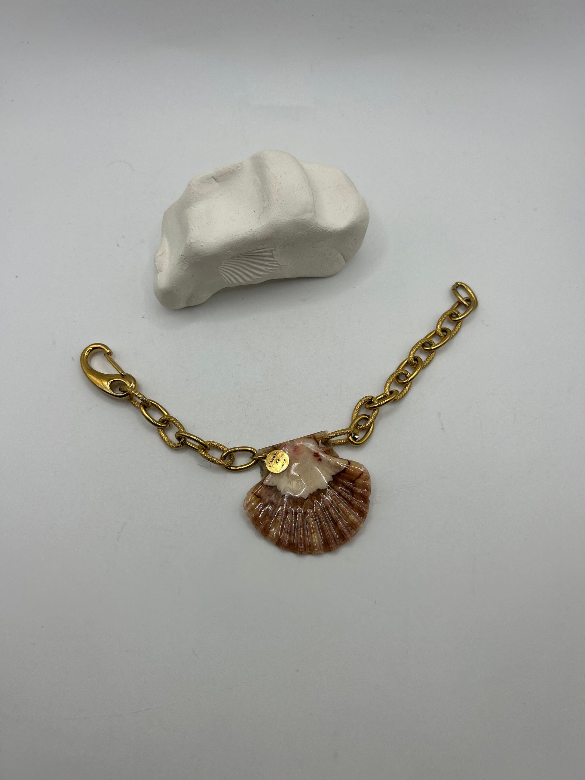 Bracelet ou chaîne de cheville en acier inoxydable avec coquillage central, bijou style bohème plage été
