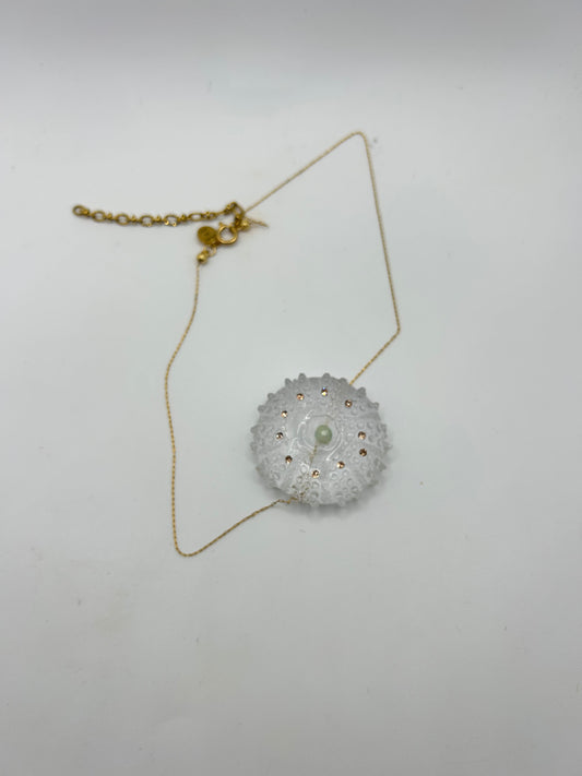 Collier oursin résine transparente cristaux Swarovski rose clair bijou marin élégant