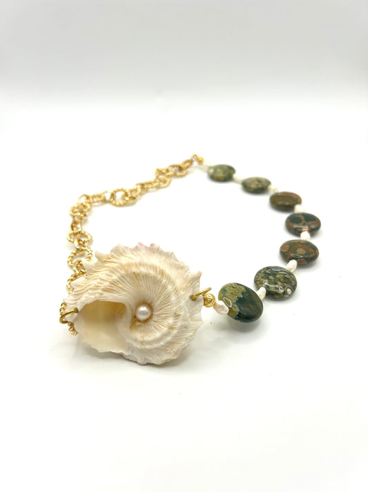 Collier coquillages et Pierre de jaspe kambaba ainsi que perles culture