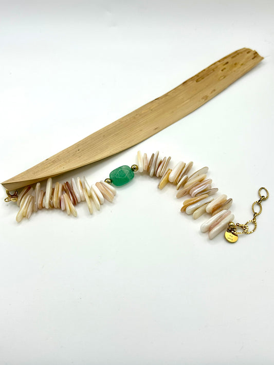 Bracelet en coquillage et Pierre d’aventurine 