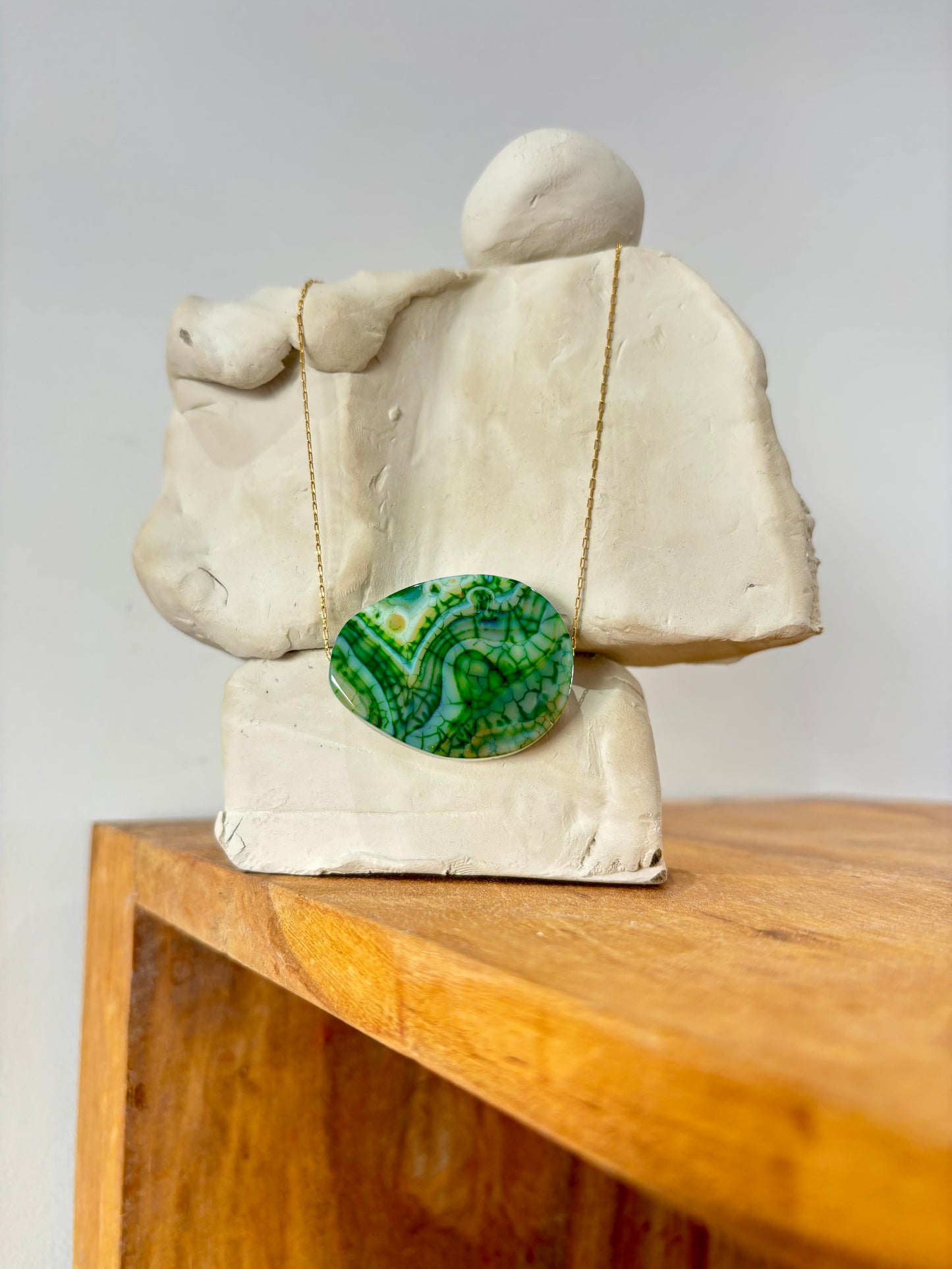 chaine acier inoxydable et agate verte pièce unique 