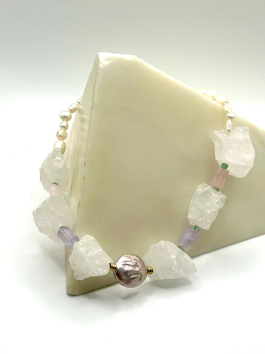 collier quartz blanc et pierre améthyste et quartz rose 
